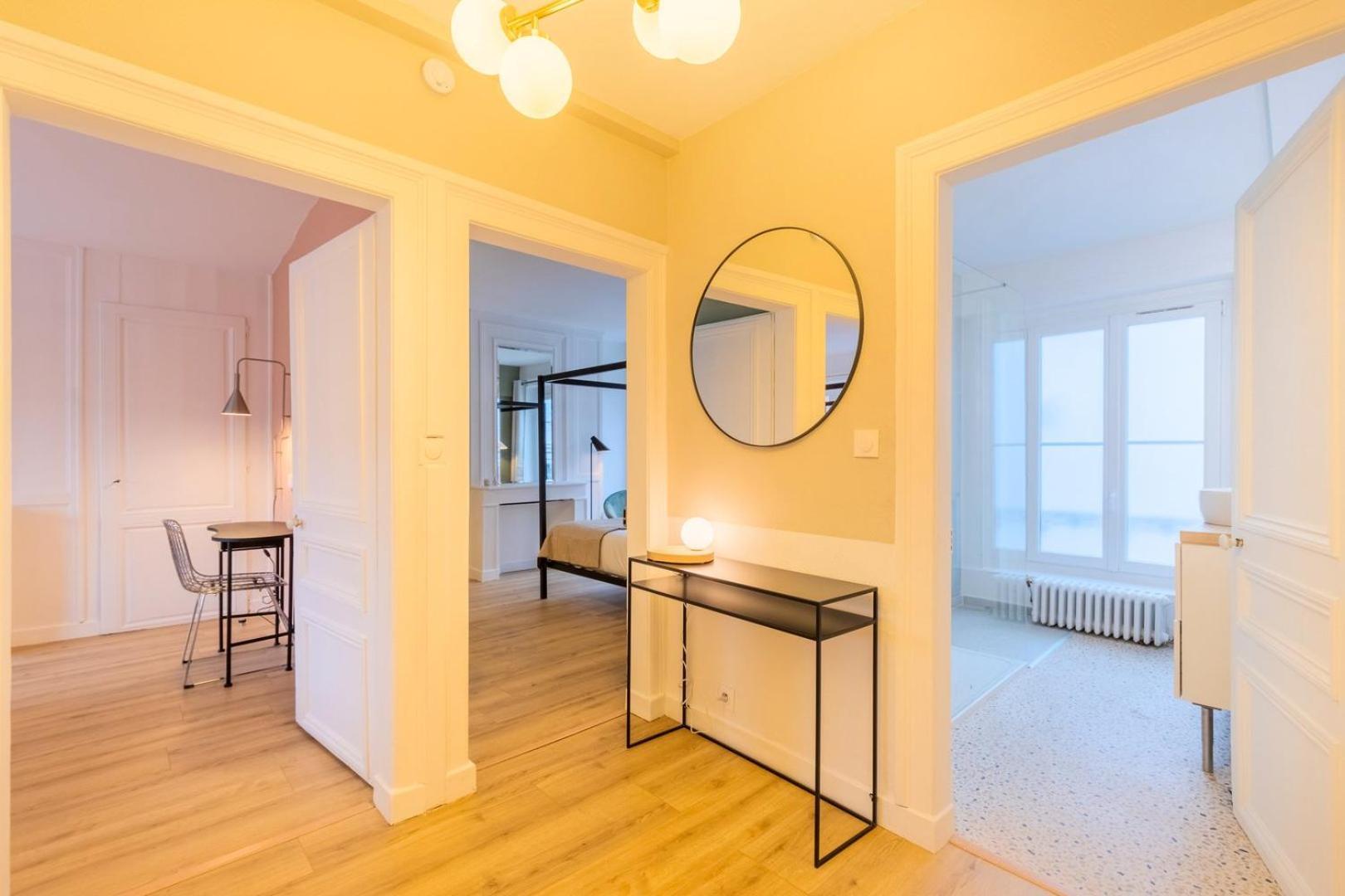 3 Bedroom Apartment On The Grand Place Lille Luaran gambar