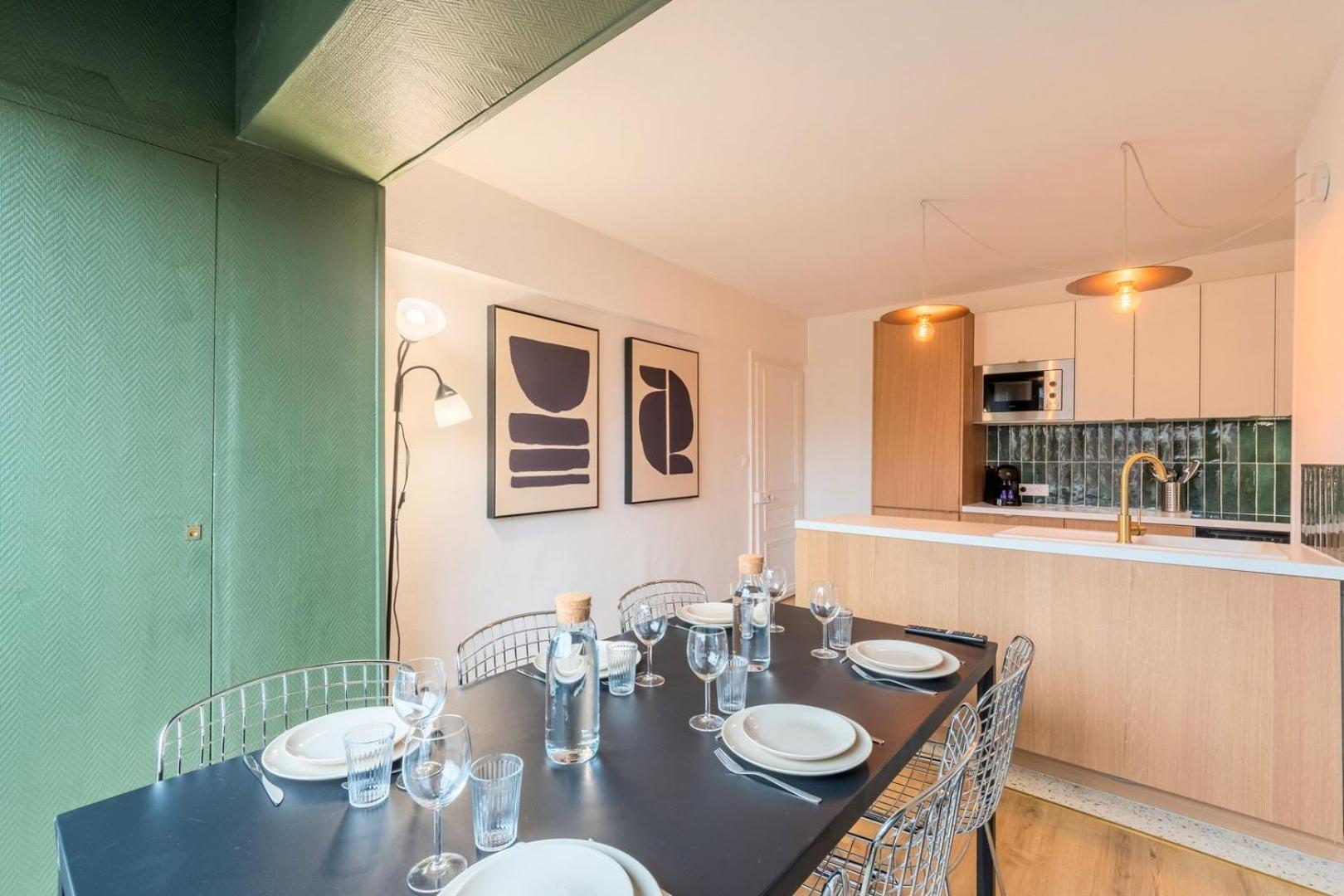 3 Bedroom Apartment On The Grand Place Lille Luaran gambar