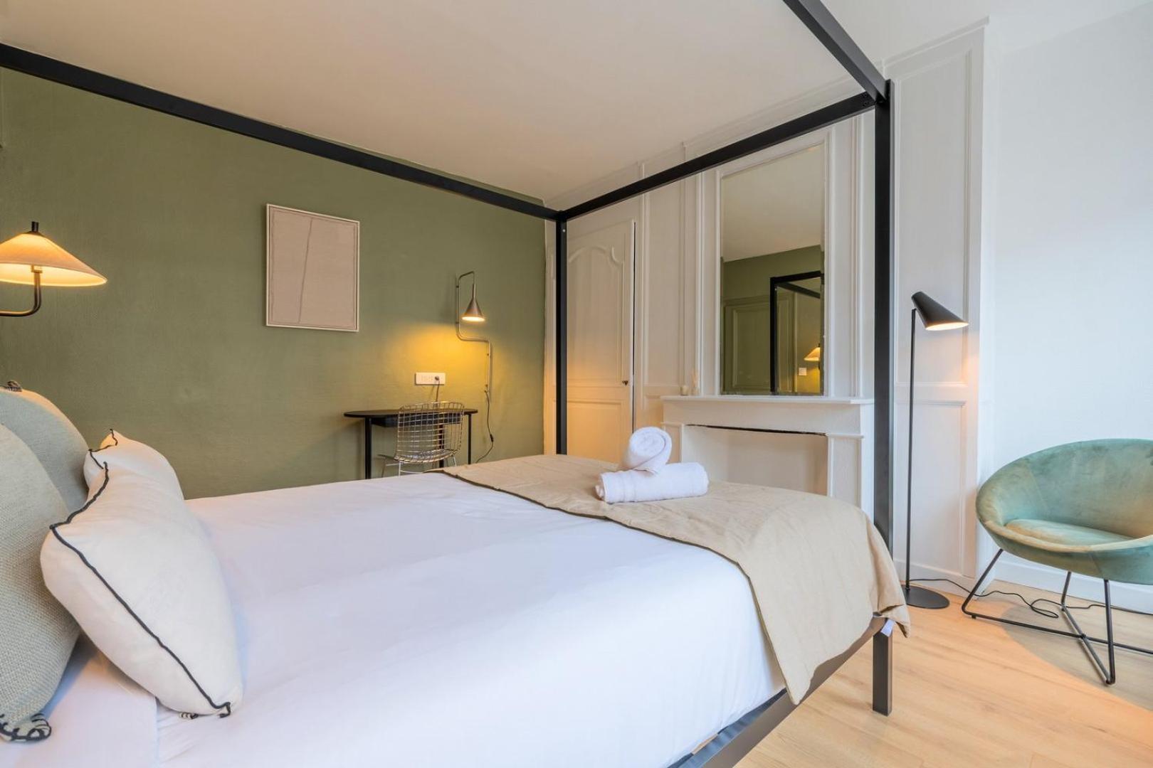 3 Bedroom Apartment On The Grand Place Lille Luaran gambar