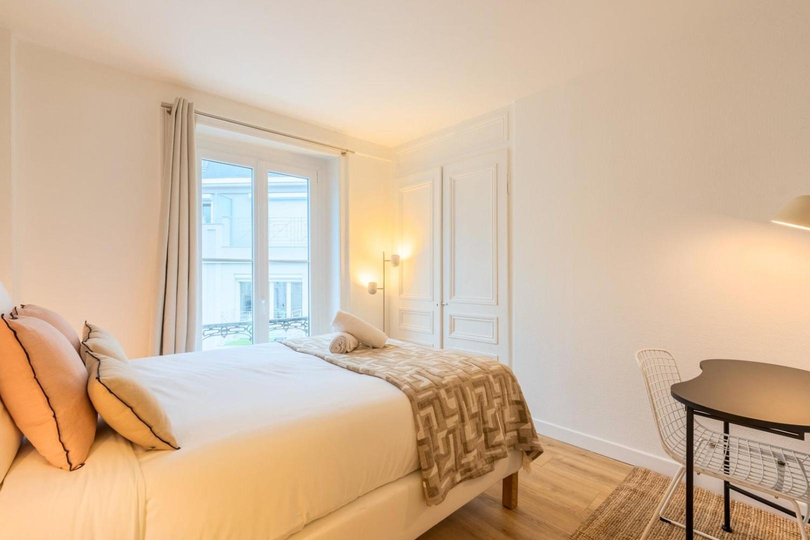 3 Bedroom Apartment On The Grand Place Lille Luaran gambar